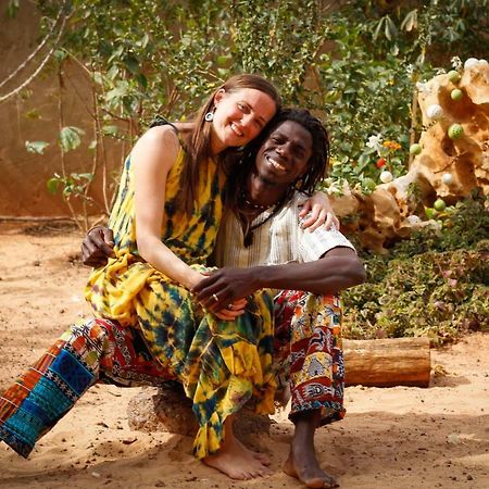 Bed and Breakfast Ker Lep Jamm - Chez Moussa et Cinzia Toubab Dialao Exterior foto