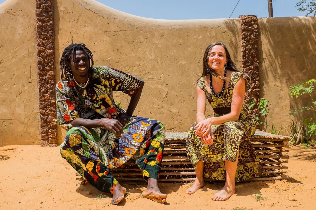 Bed and Breakfast Ker Lep Jamm - Chez Moussa et Cinzia Toubab Dialao Exterior foto
