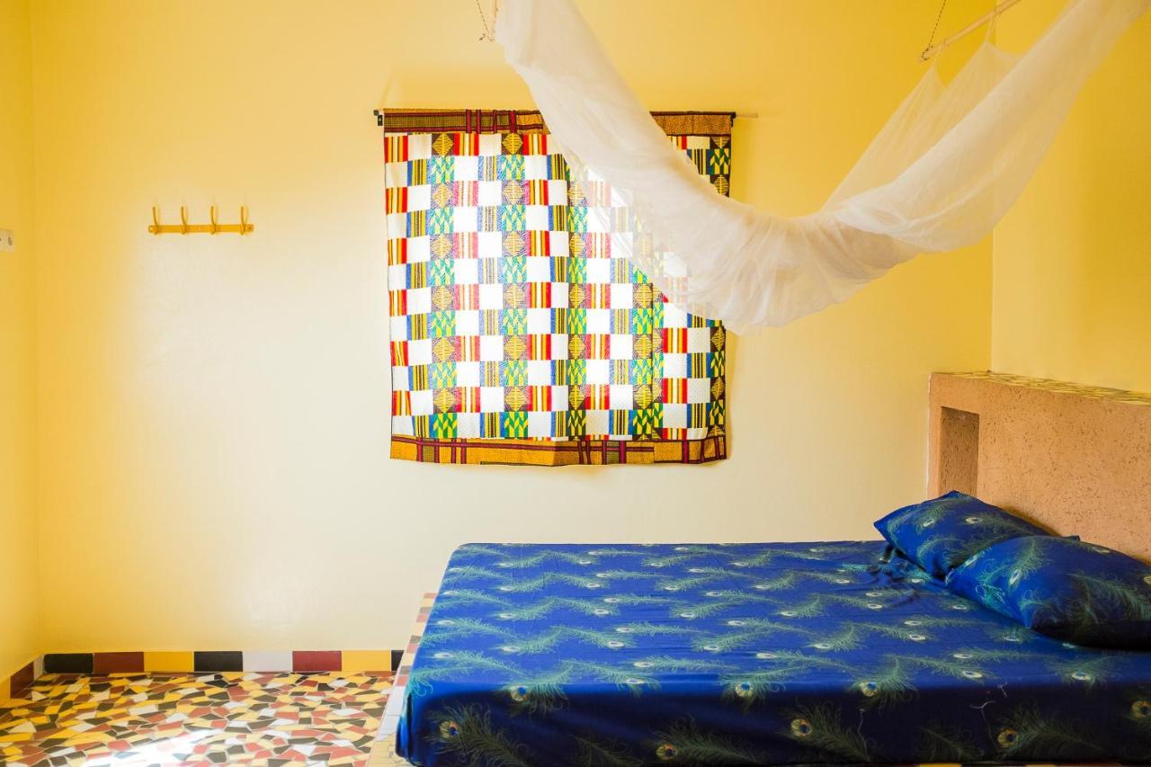 Bed and Breakfast Ker Lep Jamm - Chez Moussa et Cinzia Toubab Dialao Exterior foto